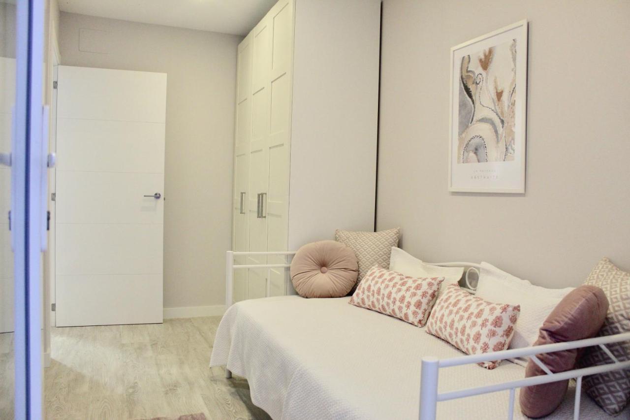 דירות א-קורוניה Moderno Apartamento En El Centro De Coruna מראה חיצוני תמונה